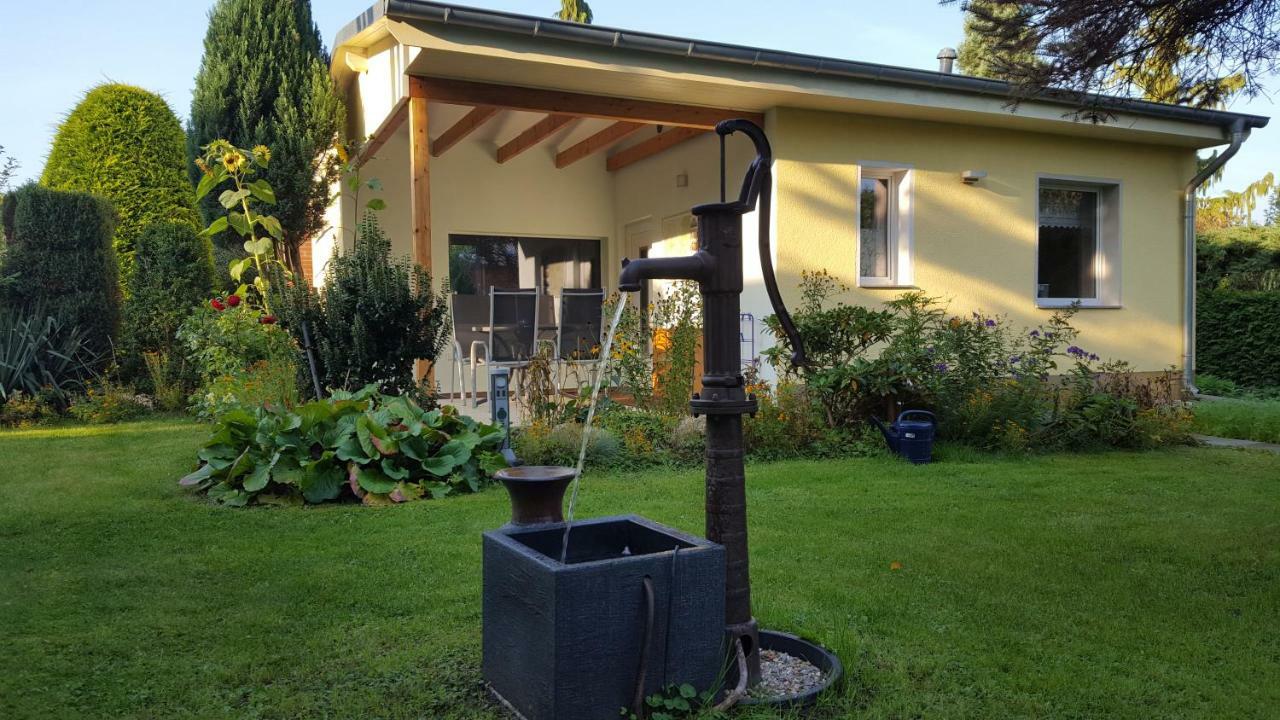 Sommerhaus Im Gruenen Берлин Экстерьер фото